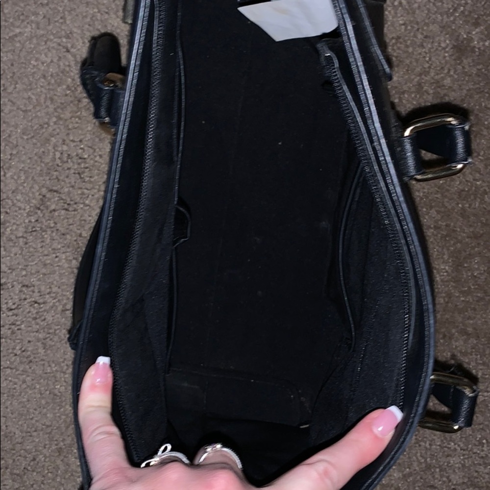 Purse - Picture 3 of 4